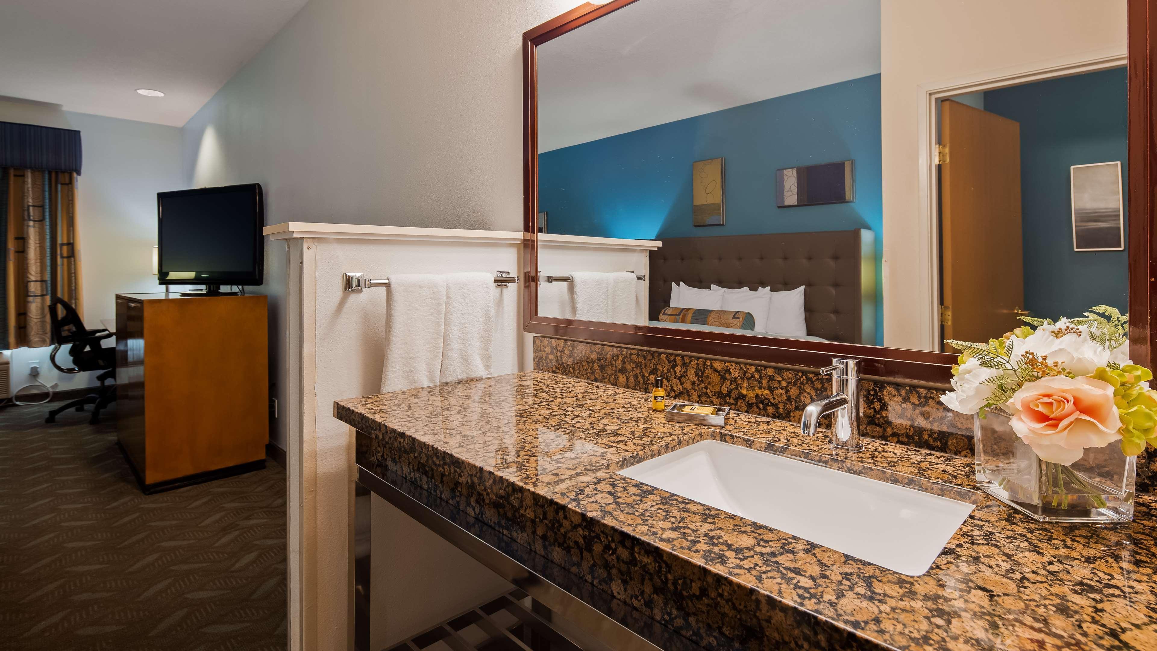 Best Western Plus Liberty Lake Inn Spokane Valley Exteriör bild